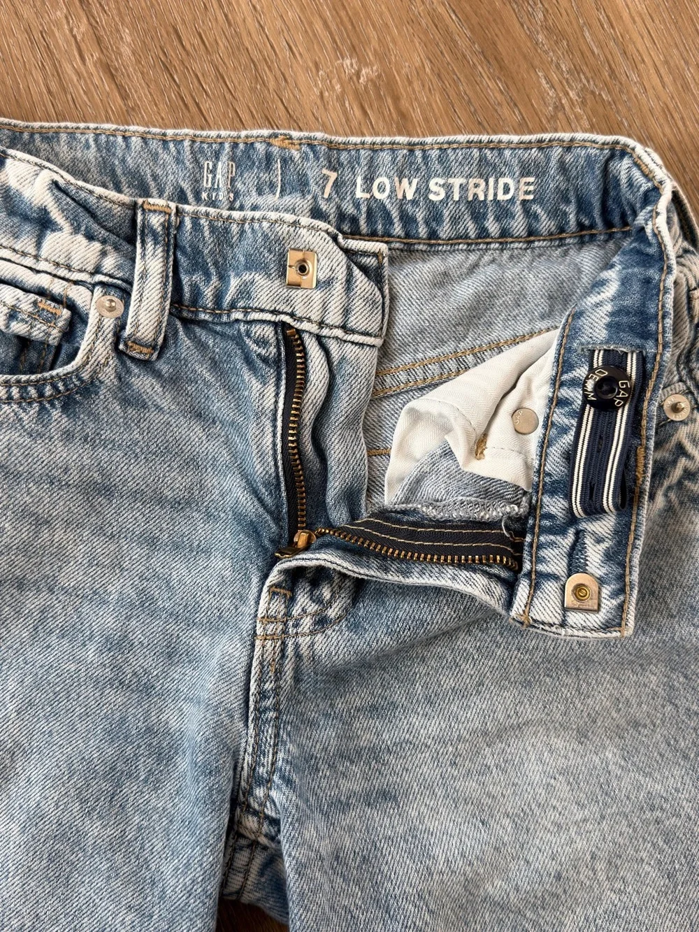 GAP Light Wash Kids Wide Leg Low Rise Jeans with Knee Rips